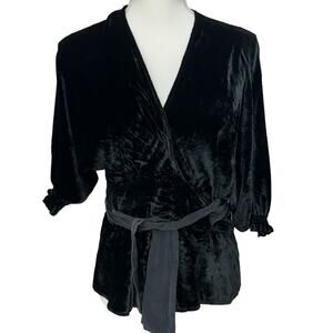 SOME ODD RUBIES Top Womens Small Black Velvet Wrap Style Party Holiday Cocktail
